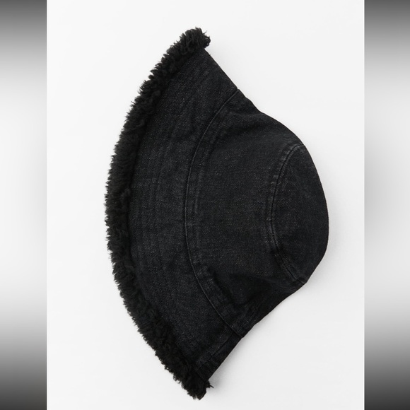ZARA NWT FLEECE BUCKET HAT - Picture 3 of 4